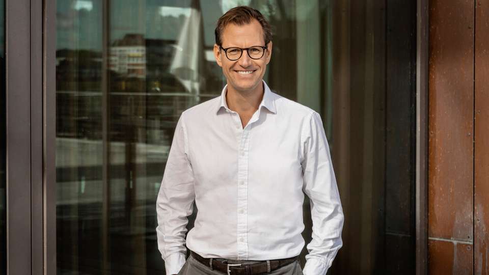 
        Florian Friedemann treibt bei Henry Lamotte Food ein großes Digitalisierungsprojekt voran. (Foto: Linus Klose)
      