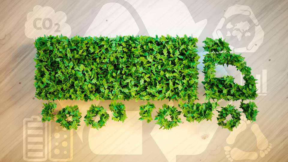 
        Mit welchen Maßnahmen arbeiten deutsche Unternehmen an der Nachhaltigkeit? Der Bundesverband Materialfluss, Einkauf und Logistik (BME) hat seine Mitglieder zu ihren Lieferketten befragt. (Foto: iStock)Mit welchen Maßnahmen arbeiten deutsche Unternehmen an der Nachhaltigkeit? Der Bundesverband Materialfluss, Einkauf und Logistik (BME) hat seine Mitglieder zu ihren Lieferketten befragt. (Foto: iStock)
      