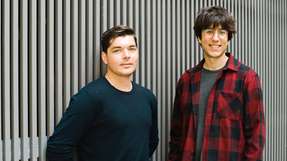 Benjamin Noyan (links) und Fuad Becirbasic wollen die Planung von Intermodaltransporten vereinfachen und digitalisieren.