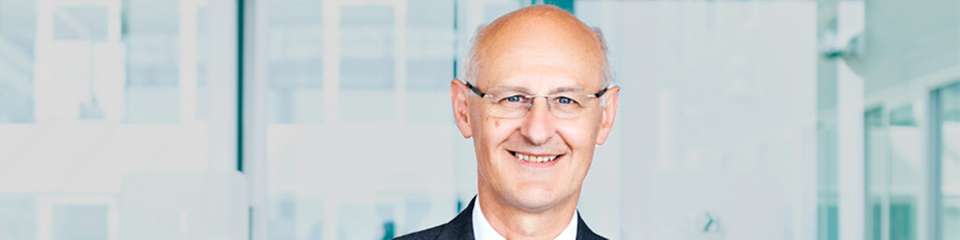 Prof. Alan McKinnon sieht den Klimaschutz nach wie vor als dringendste Aufgabe der Logistik an.