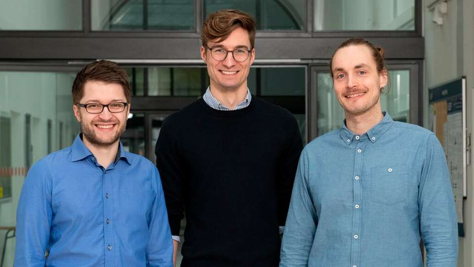 Lieber heute als morgen klimaneutral Das Clover-Team: Dr. Leopold Kuttner, Maurice Morabel und Felix Tamke (v.l.)