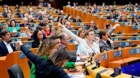 Bei seiner vorletzten Plenarsitzung vor den Europawahlen standen im Europäischen Parlament in Brüssel eine Menge Abstimmungen auf der Tagesordnung.