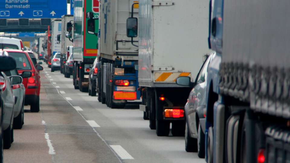 Erst ein Drittel der großen deutschen Unternehmen hat Pläne für die Reduktion der Scope-3-Emissionen.