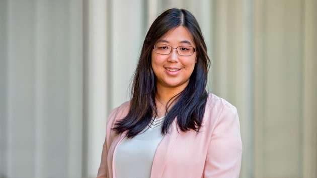 Jieying Anni Luu ist wissenschaftliche Mitarbeiterin im Fachbereich Logistik/SCM an der Fakultät für Wirtschafts- und Rechtswissenschaften der Technischen Hochschule Köln. Ihr Forschungsschwerpunkt ist die nachhaltige Transformation globaler Lieferkette.