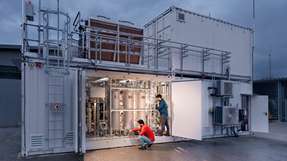 Icodos, eine Ausgründung aus dem KIT, entwickelt vollintegrierte, vollautomatische und dynamisch betriebene E-Methanol-Anlagen.