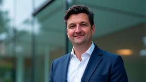 Seit 15 Jahren in der Solarwirtschaft aktiv, Höhen und Tiefen in selbiger Industrie erlebt und Kraftwerke in Deutschland, Europa und Südostasien entwickelt: Tilo Nahrath.