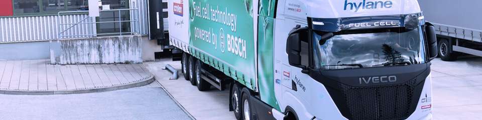 Erster hylane-Lkw mit Bosch-Brennstoffzelle auf deutschen Straßen.
