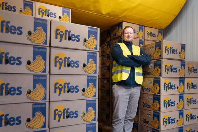 Bananen sind „Bestseller“ in den Supermärkten: Bei Havelexpress werden sie nicht nur fachgerecht transportiert und in die Läden gebracht, sondern auch in einer speziellen Anlage auf den gewünschten Reifegrad gebracht. 