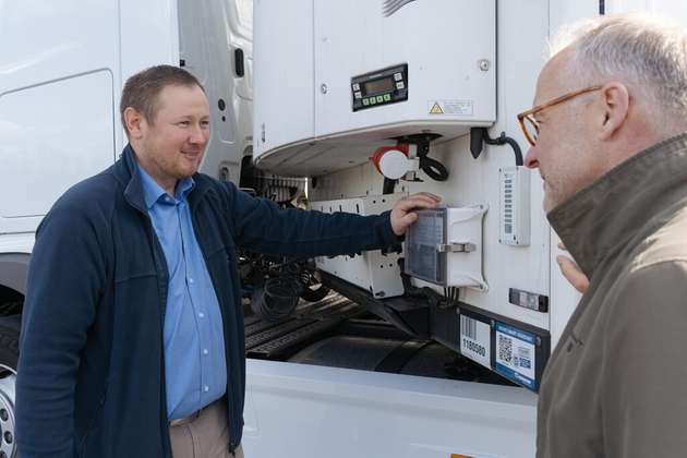 Die Technik muss zuverlässig arbeiten – das gilt insbesondere für die Kühlmaschinen, mit denen Trailer unterwegs sind. Havelexpress testet derzeit für Krone innovative Modelle von Mitsubishi.