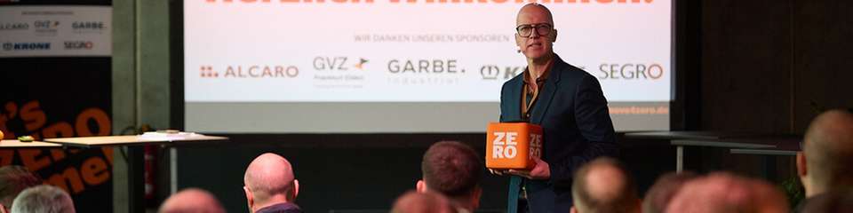 Moderator und Initiator der move4zero-Bewegung Tim-Oliver Frische setzte beim ZERO Event den Fokus bewusst nicht auf das allgemein Mögliche, sondern auf konkrete Lösungen.