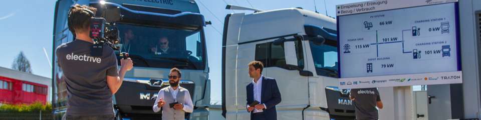 First Mover: MAN ist der erste Hersteller im Nutzfahrzeugsektor, der bidirektionale Fahrzeugtechnik im Zuge des Forschungsprojekts funktionsfähig demonstriert. 