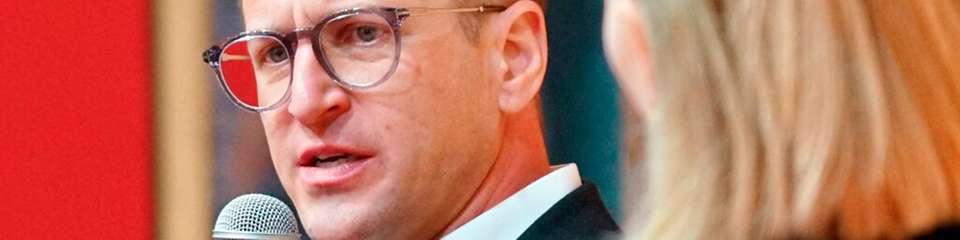 „Nachhaltigkeit ist kein Solo-Projekt." Das sagt Markus Krämer, CEO HGK Logistics and Intermodal GmbH.