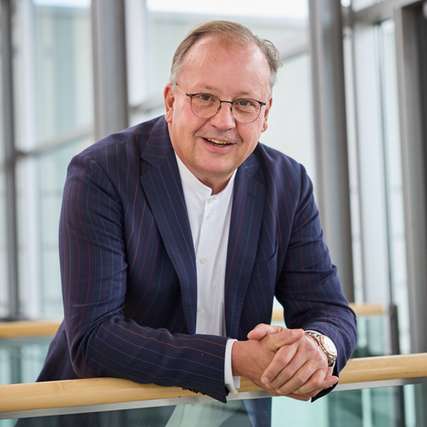 „Es besteht dringender Handlungsbedarf für Bestandshalter.“ Francisco J. Bähr im ZERO-Interview. 