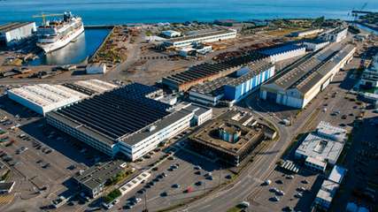 Luftaufnahme des Everllence-Standortes in St. Nazaire in Frankreich als Teil des analysierten Immobilienportfolios.