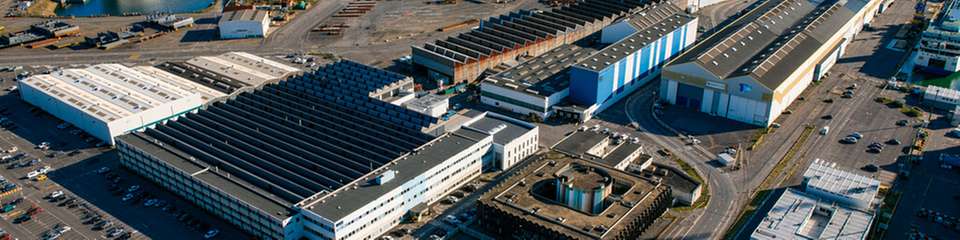 Luftaufnahme des Everllence-Standortes in St. Nazaire in Frankreich als Teil des analysierten Immobilienportfolios.