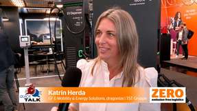 ZERO Quick Talk mit Katrin Herda @ IAA Transportation 2026
Tim-Oliver Frische, ZERO-Chefredakteur im ZERO Quick Talk mit Katrin Herda, Geschäftsführerin E-Mobility & Energy Solutions bei dragonize | TST Gruppe auf der IAA Transportation 2026 in Hannover.