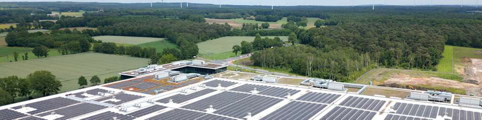 Eines der großflächigen Dachsolarprojekte von Sunrock befindet sich in Dorsten, Nordrhein-Westfalen.